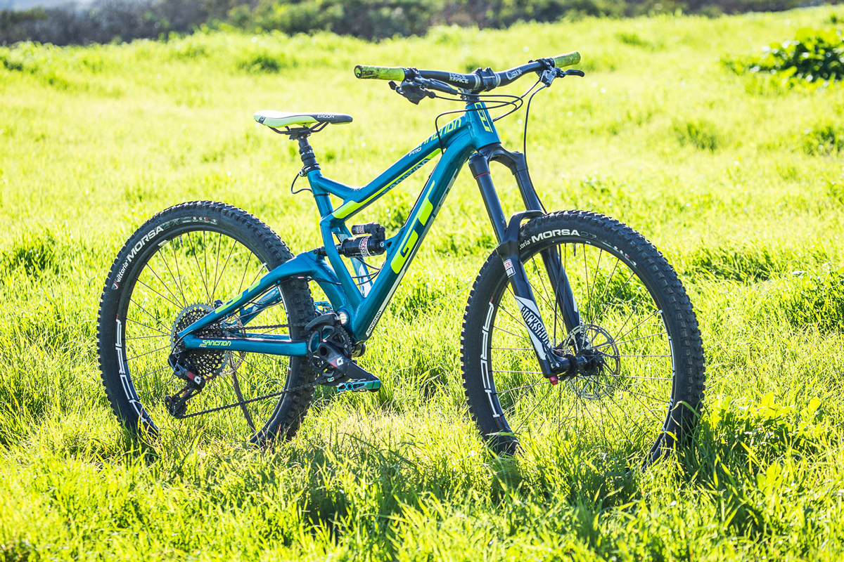 Enduro女神瑞秋