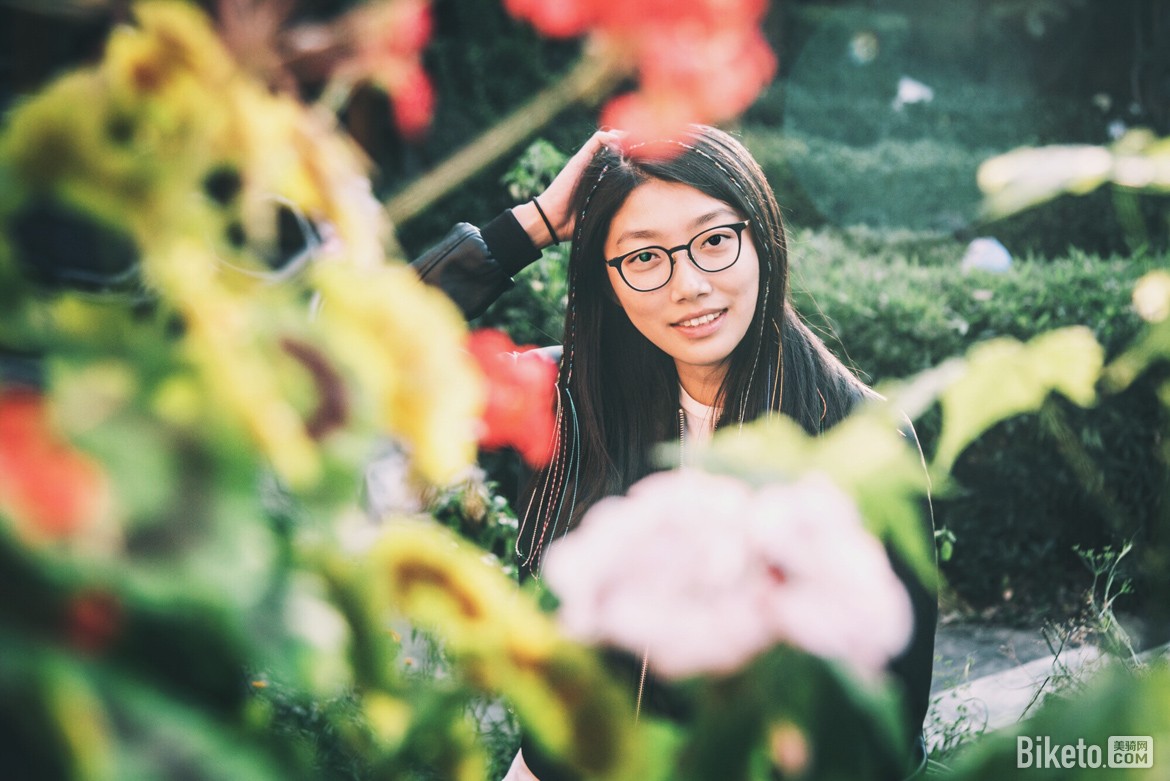 李妍