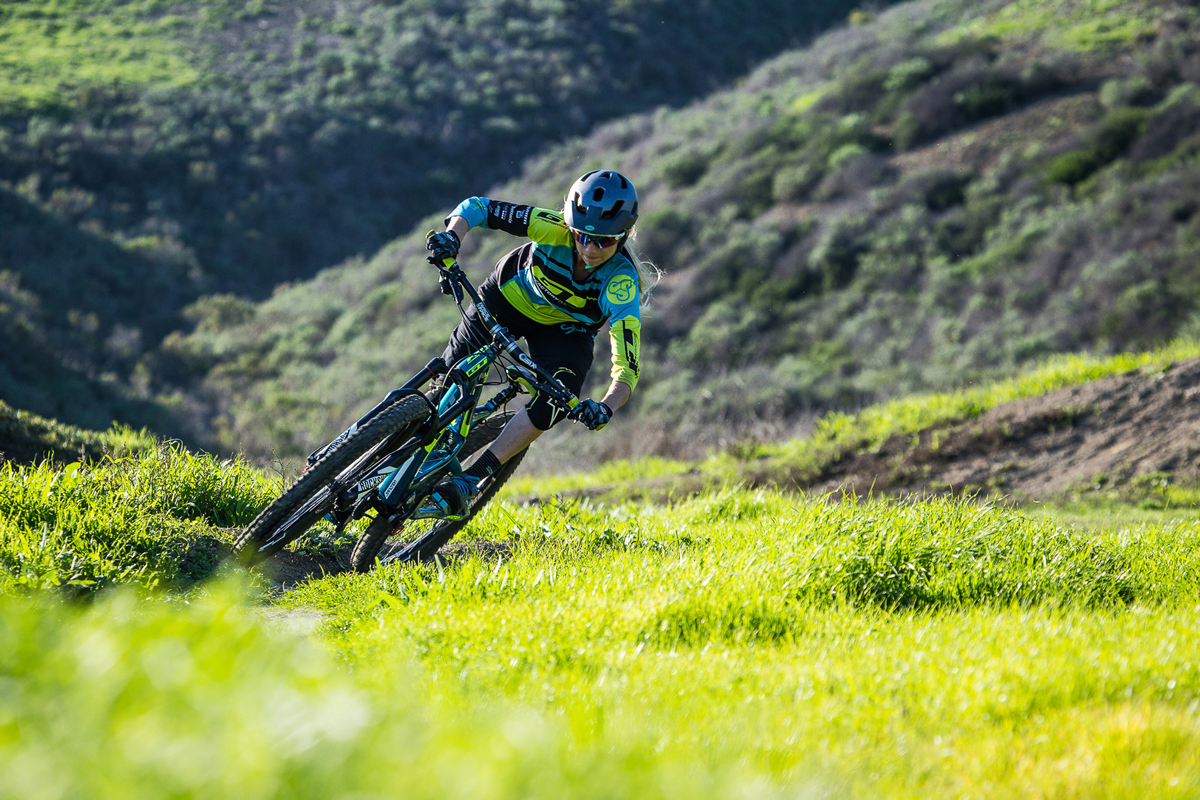 Enduro女神瑞秋