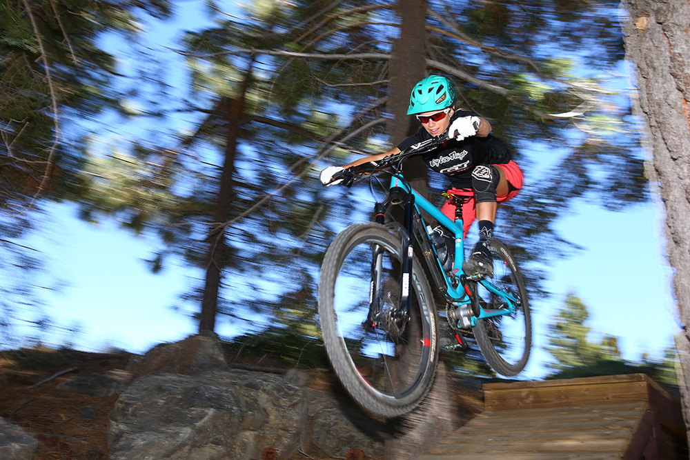 Enduro女神瑞秋