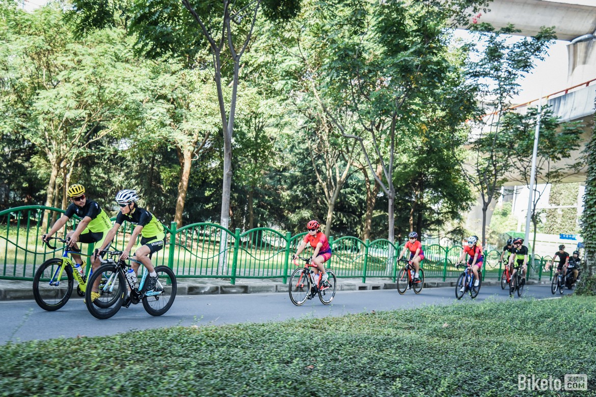 Specialized品牌大使聚会,休闲骑