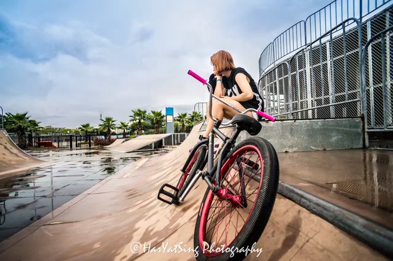 狼途UBIKEU女队员谢嘉欣