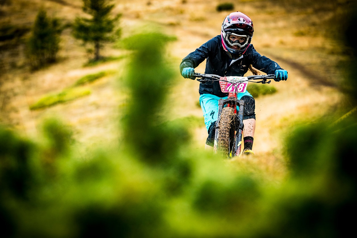 Enduro女神hannah barnes