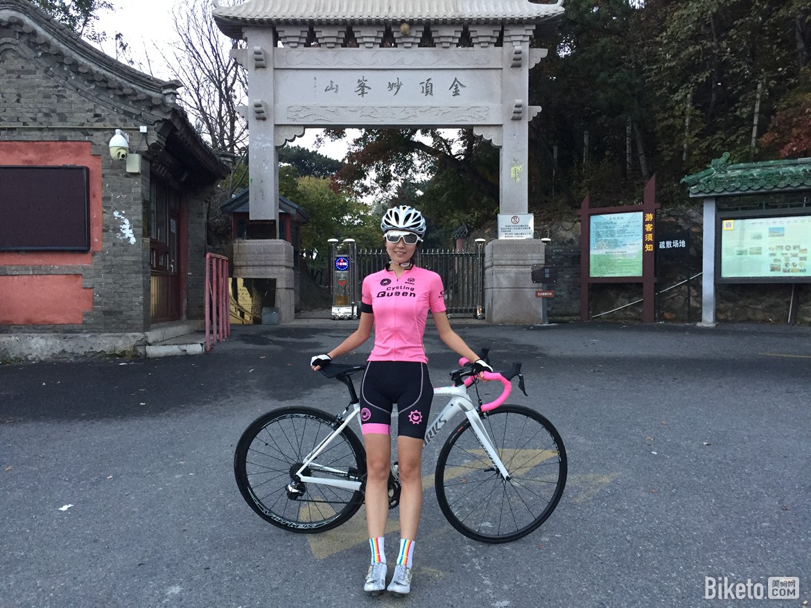 公路车女神小草莓