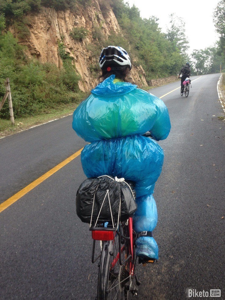 公路车女神小草莓
